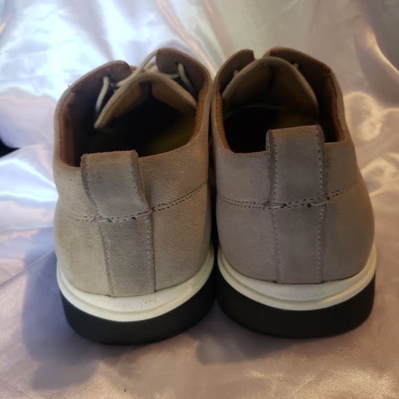 Amberjack Men's Tan Suede Derbys - Picture 7 of 12